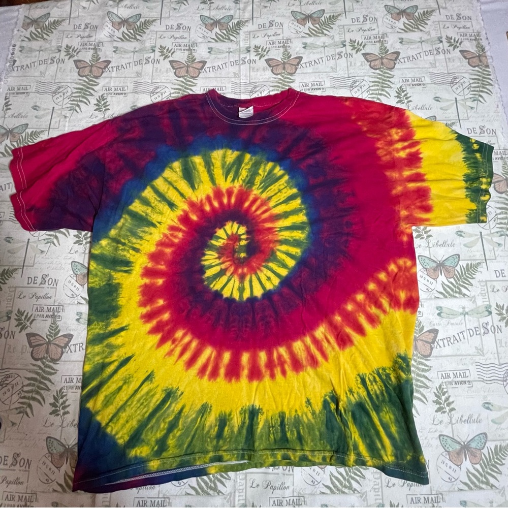 Unisex Multicolor TieDye T-shirt‎ Size 2XL bright